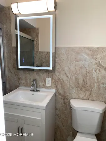 $2,500 | 32 Manchester Court, Unit D, Freehold, NJ 07728