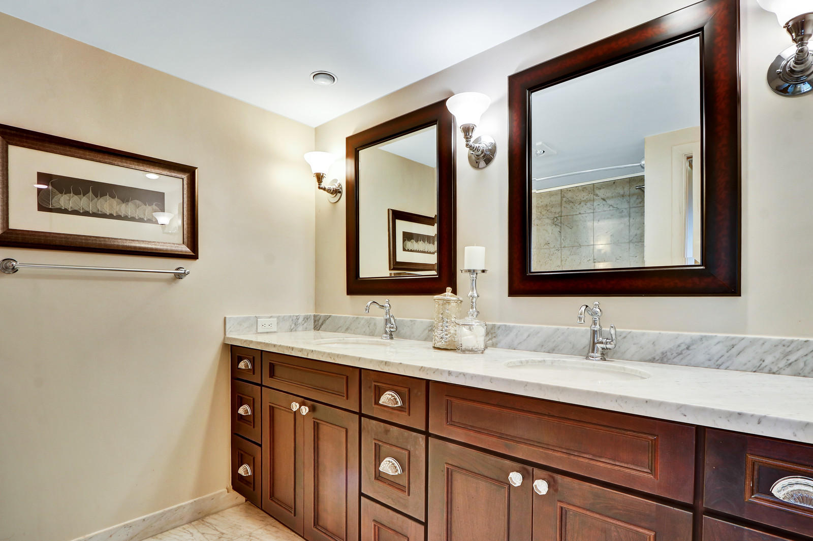 300 South Beach Road, Unit 201 Jupiter, FL 33469 - Photo 11 of 22 Master Bathroom