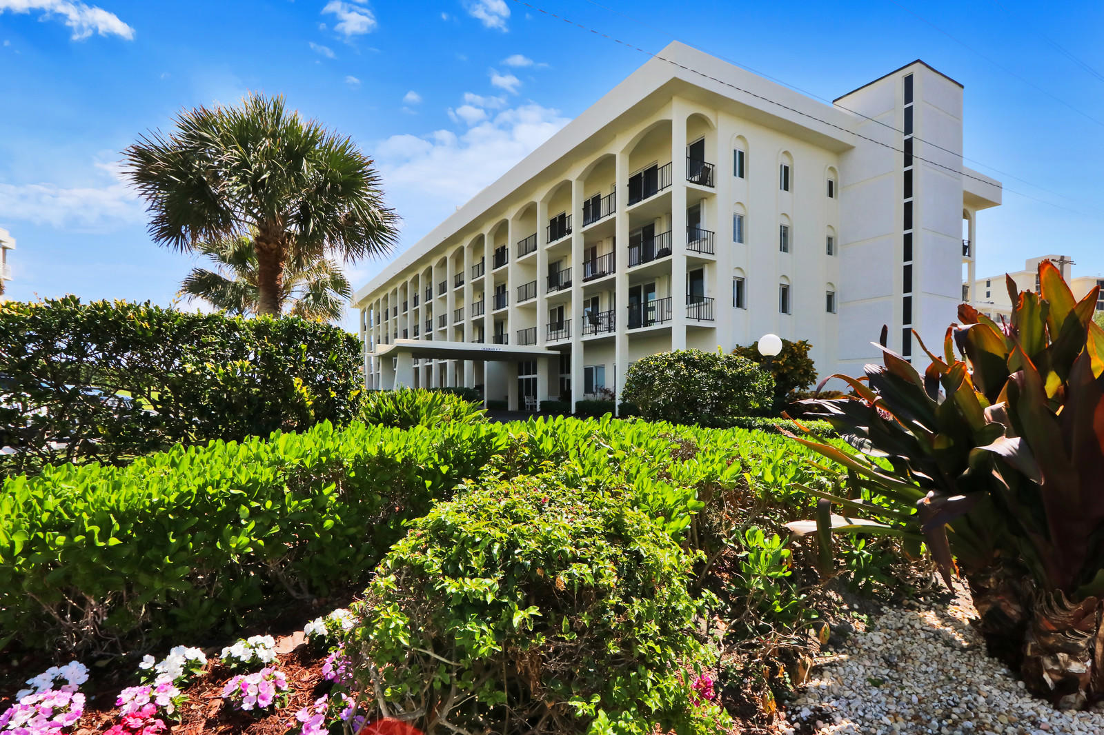 300 South Beach Road, Unit 201 Jupiter, FL 33469 - Photo 2 of 22 Exterior