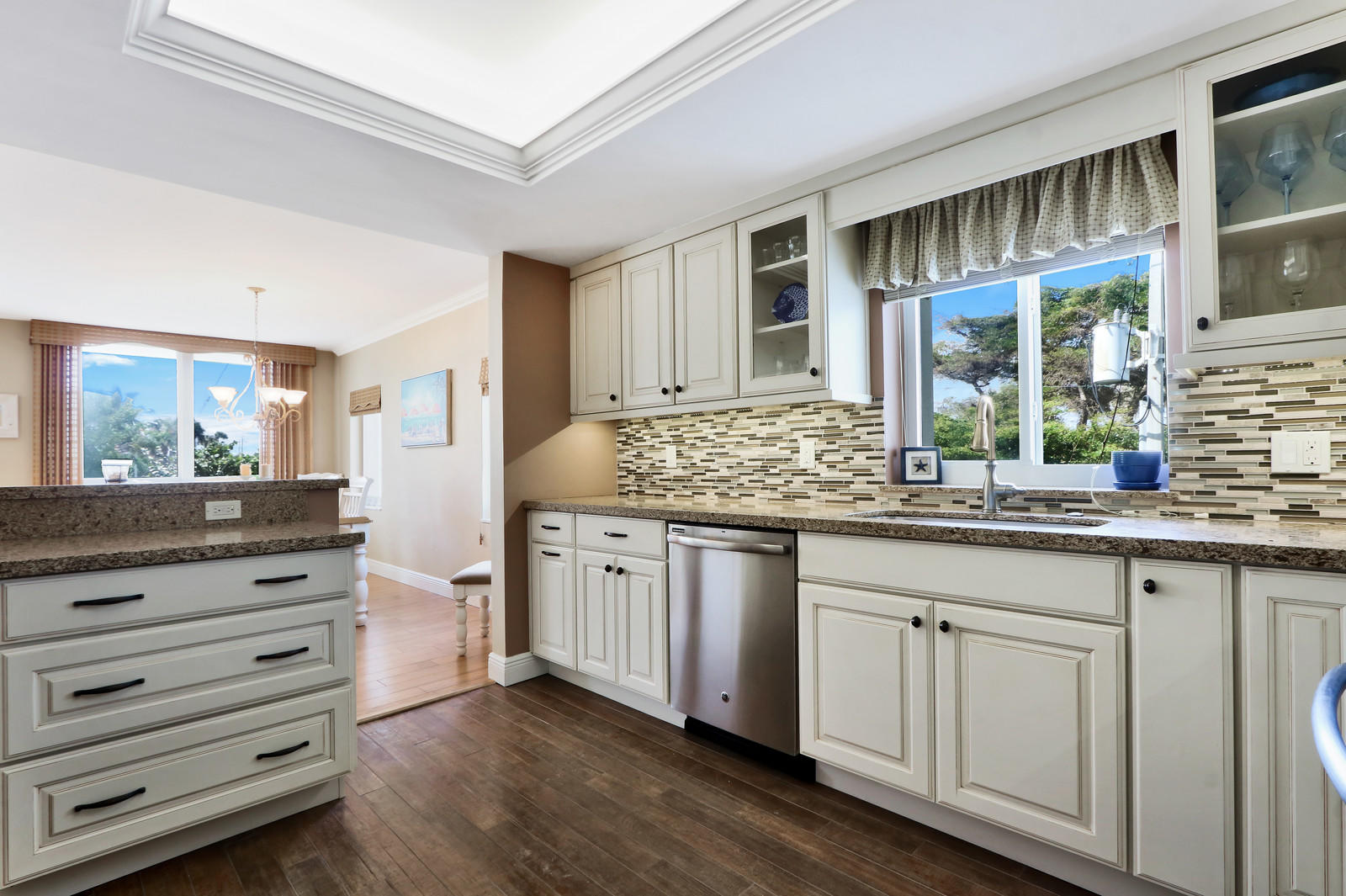 300 South Beach Road, Unit 201 Jupiter, FL 33469 - Photo 7 of 22 06 Kitchen