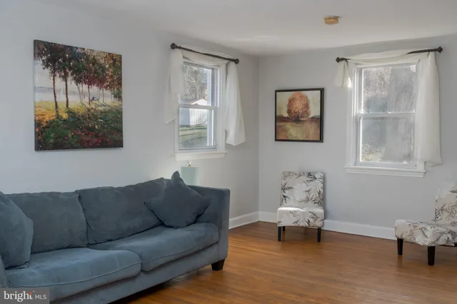 $2,350 | 209 Elm Avenue, Glenside, PA 19038