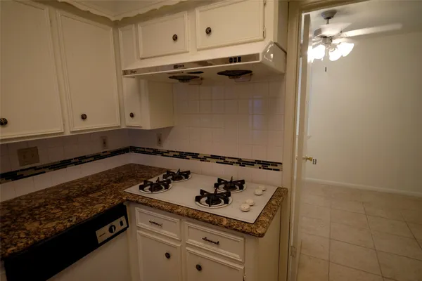 $329,000 | 12323 Bexley Drive, Houston, TX 77099