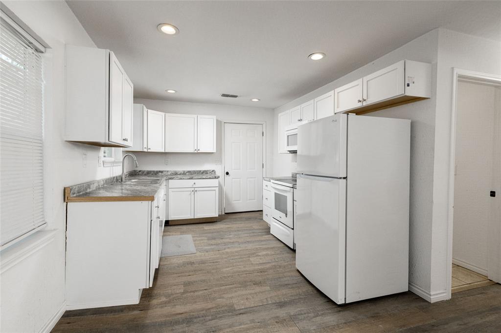 205 Highway 101 Chico, TX 76431 - Photo 12 of 29 New appliances in 2021