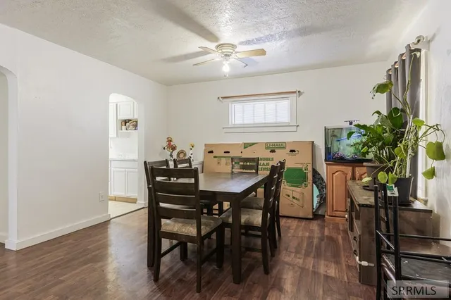 $259,900 | 56 Cottonwood Avenue, Pocatello, ID 83204