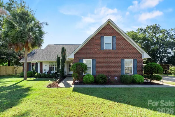 $335,000 | 3110 Tamarah Way, Sumter, SC 29154