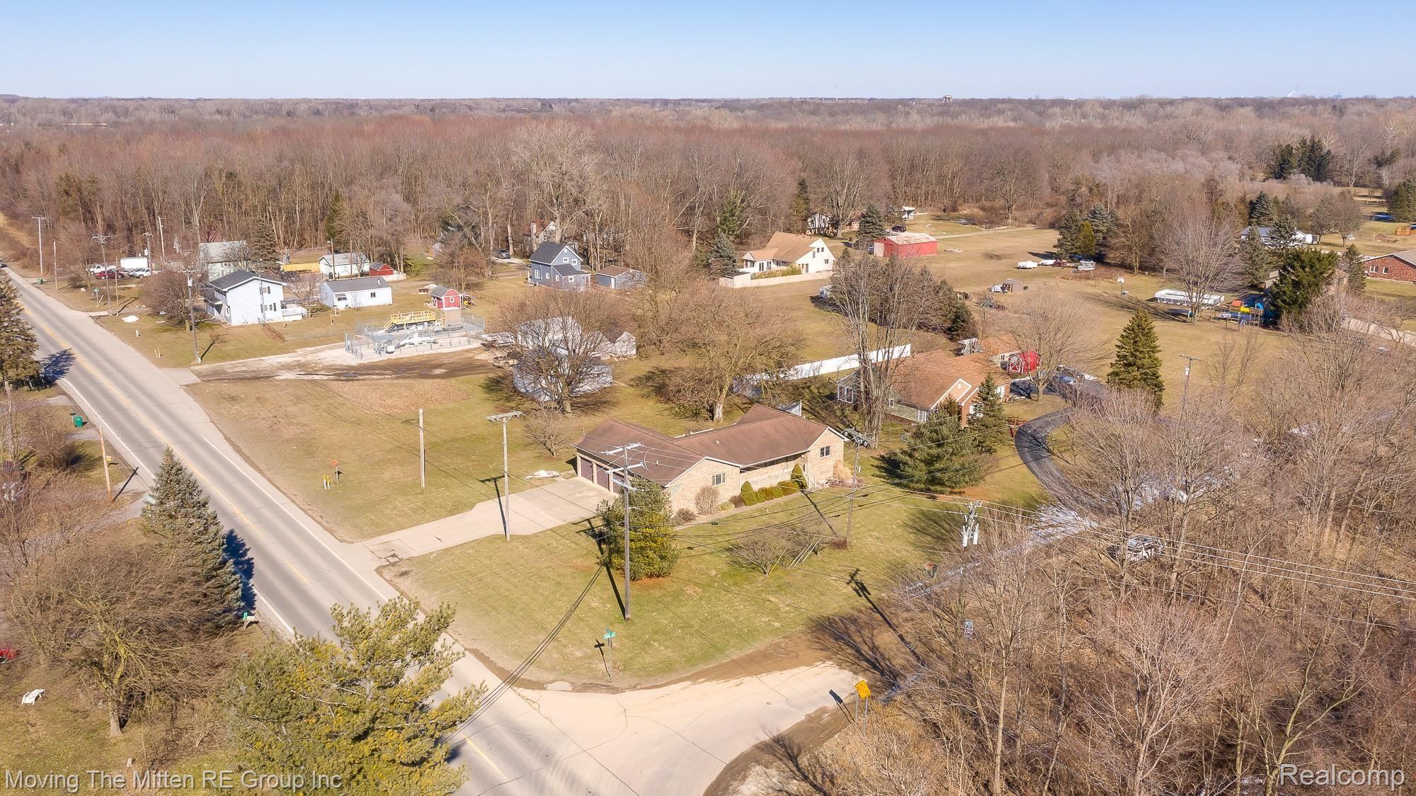 40900 Robbe Road Belleville, MI 48111 - Photo 55 of 55 40900_robbe-55.jpg