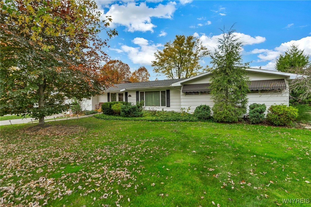 4050 David Road Clarence, NY 14221 - Photo 1 of 1 Welcome to 4050 David Rd in Clarence.