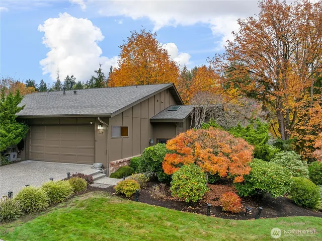 $1,125,000 | 118 168th Avenue Northeast, Bellevue, WA 98008