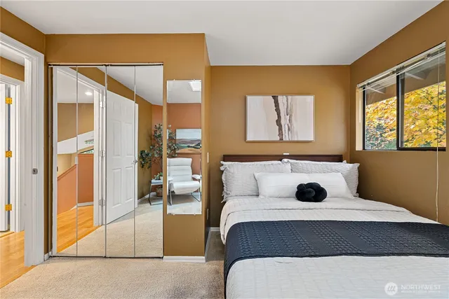 $1,125,000 | 118 168th Avenue Northeast, Bellevue, WA 98008