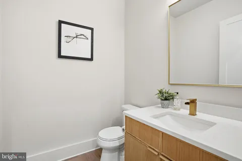 $2,249,000 | 3022 Castle Road, Falls Church, VA 22044