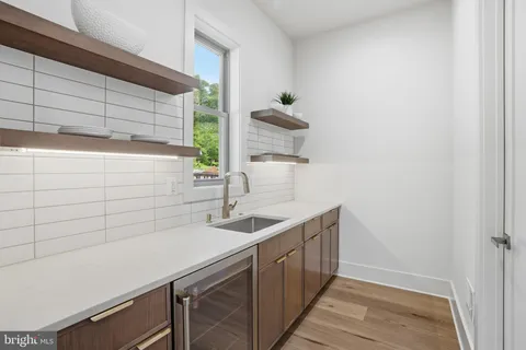 $2,249,000 | 3022 Castle Road, Falls Church, VA 22044