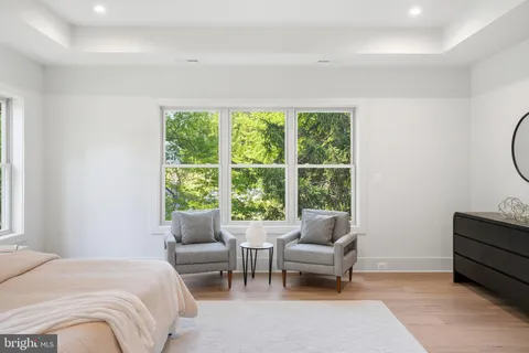 $2,249,000 | 3022 Castle Road, Falls Church, VA 22044