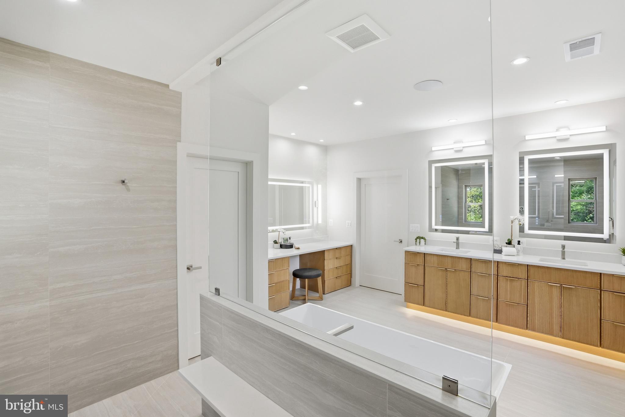 3022 Castle Road Falls Church, VA 22044 - Photo 53 of 95