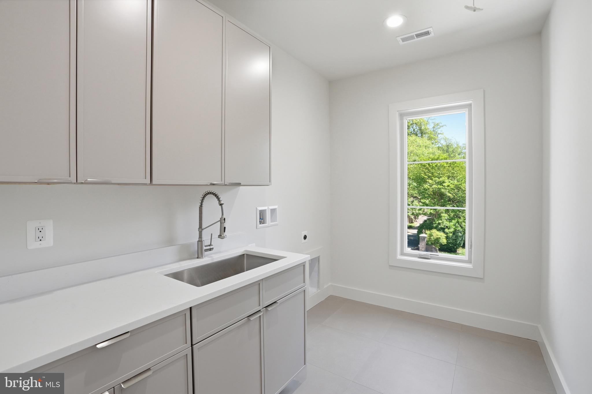 3022 Castle Road Falls Church, VA 22044 - Photo 63 of 95