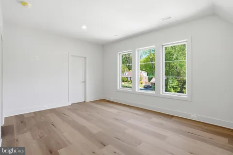$2,249,000 | 3022 Castle Road, Falls Church, VA 22044