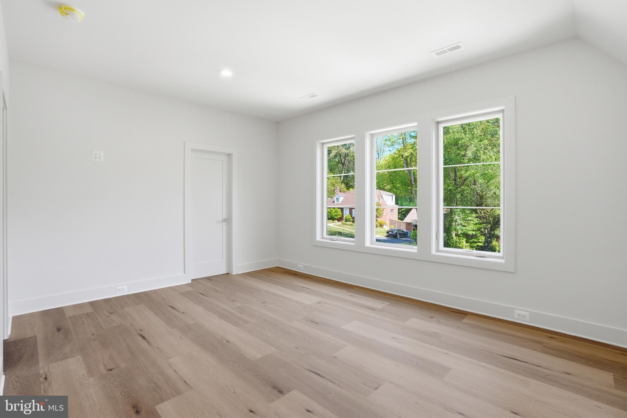 3022 Castle Road Falls Church, VA 22044 - Photo 64 of 95