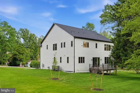 $2,249,000 | 3022 Castle Road, Falls Church, VA 22044