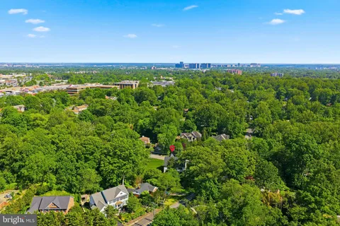 $2,249,000 | 3022 Castle Road, Falls Church, VA 22044