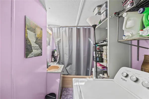 $22,000 | 3902 Lockport Olcott Road, Lockport, NY 14094