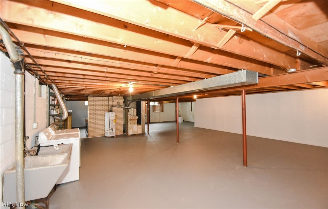 314 South Hametown Road Akron, OH 44321 - Photo 26 of 30 1400 sq ft open basement ready for you to make the space what ever you want.