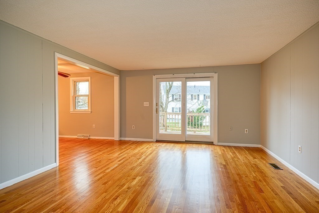 113 Mishawum Road Woburn, MA 01801 - Photo 12 of 19 Gallery Image 12