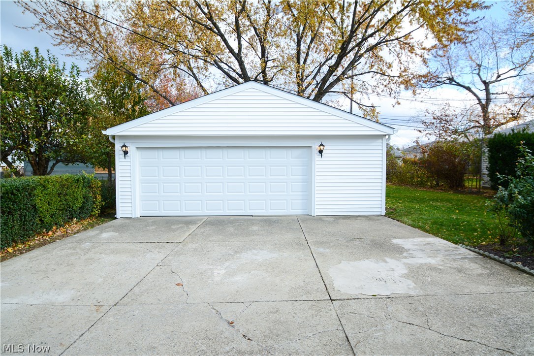 799 Glenhurst Road Willowick, OH 44095 - Photo 28 of 35