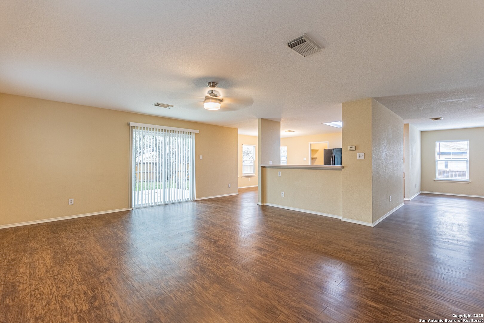 416 Irongate Ridge San Antonio, TX 78253 - Photo 11 of 50