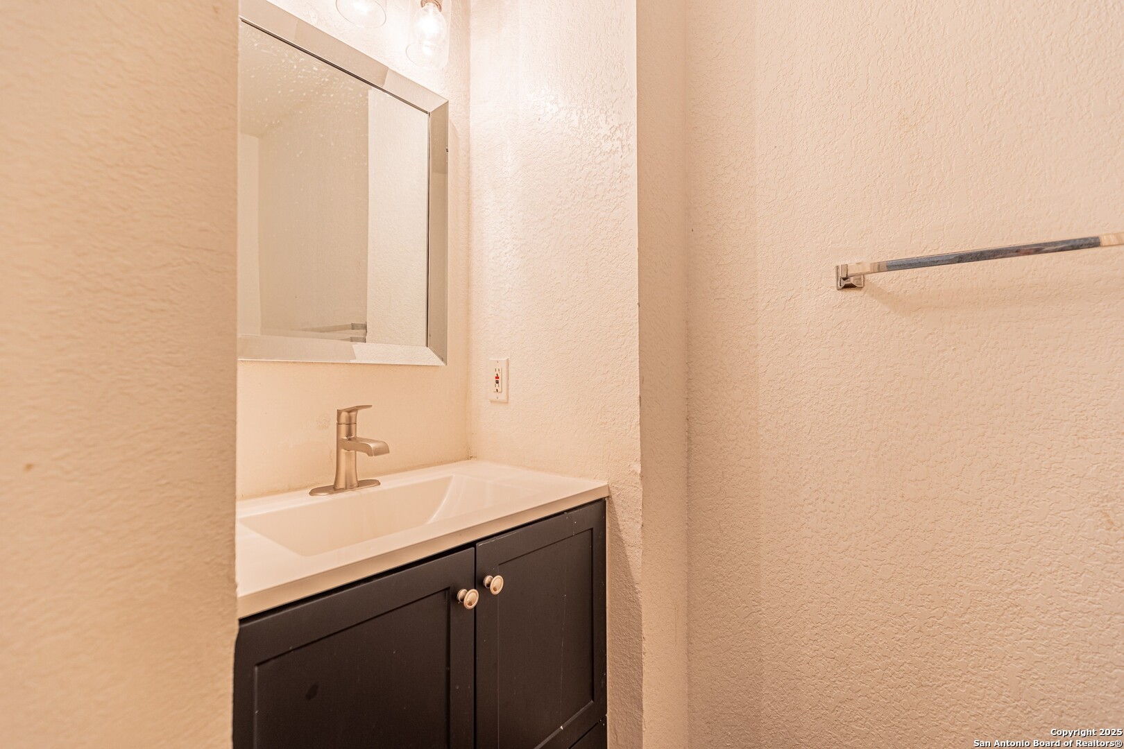 416 Irongate Ridge San Antonio, TX 78253 - Photo 15 of 50