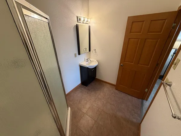 $688 | 542 Benson Avenue Southwest, Unit ENSUITE 220, Willmar, MN 56201