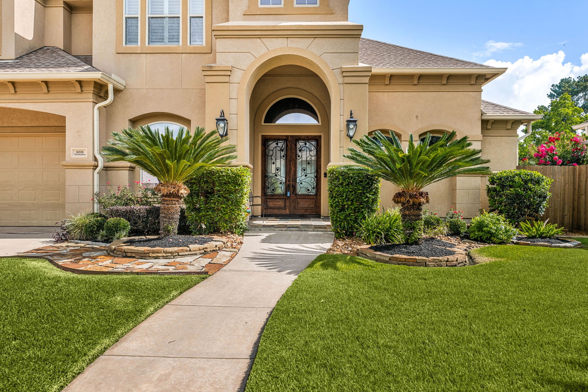 6006 Valhalla Drive Spring, TX 77379 - Photo 3 of 44