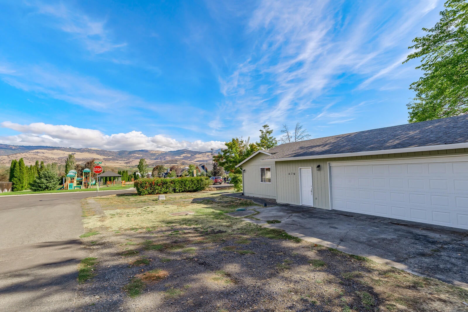 478 David Way Talent, OR 97540 - Photo 8 of 44 09_DW_9_mls
