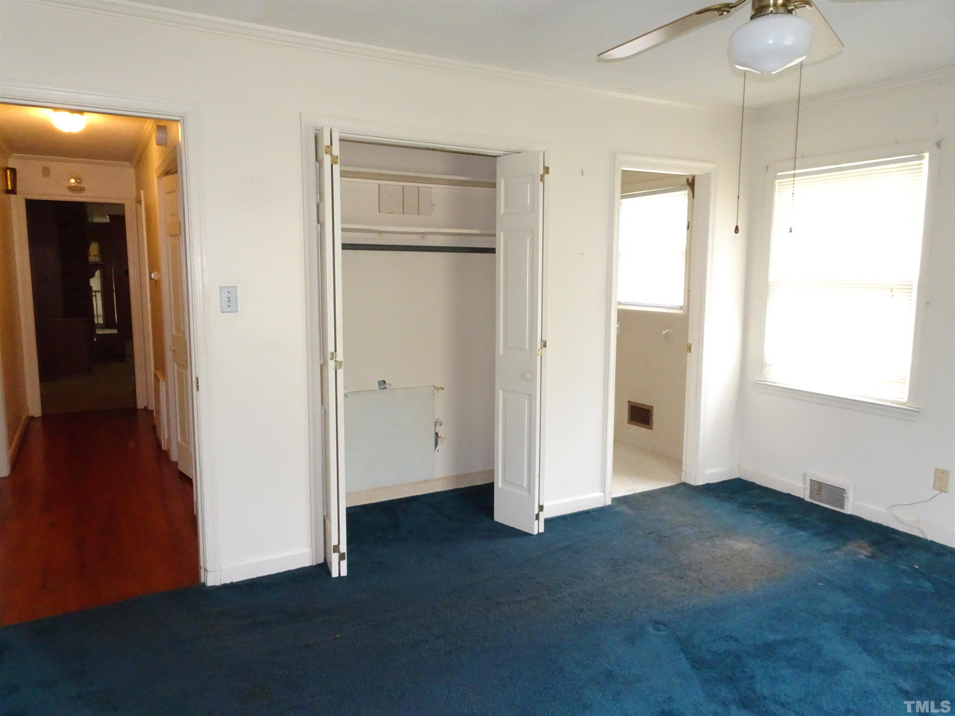 1619 Warrenton Road Henderson, NC 27537 - Photo 23 of 51 With carpet but could have hardwood under the carpet