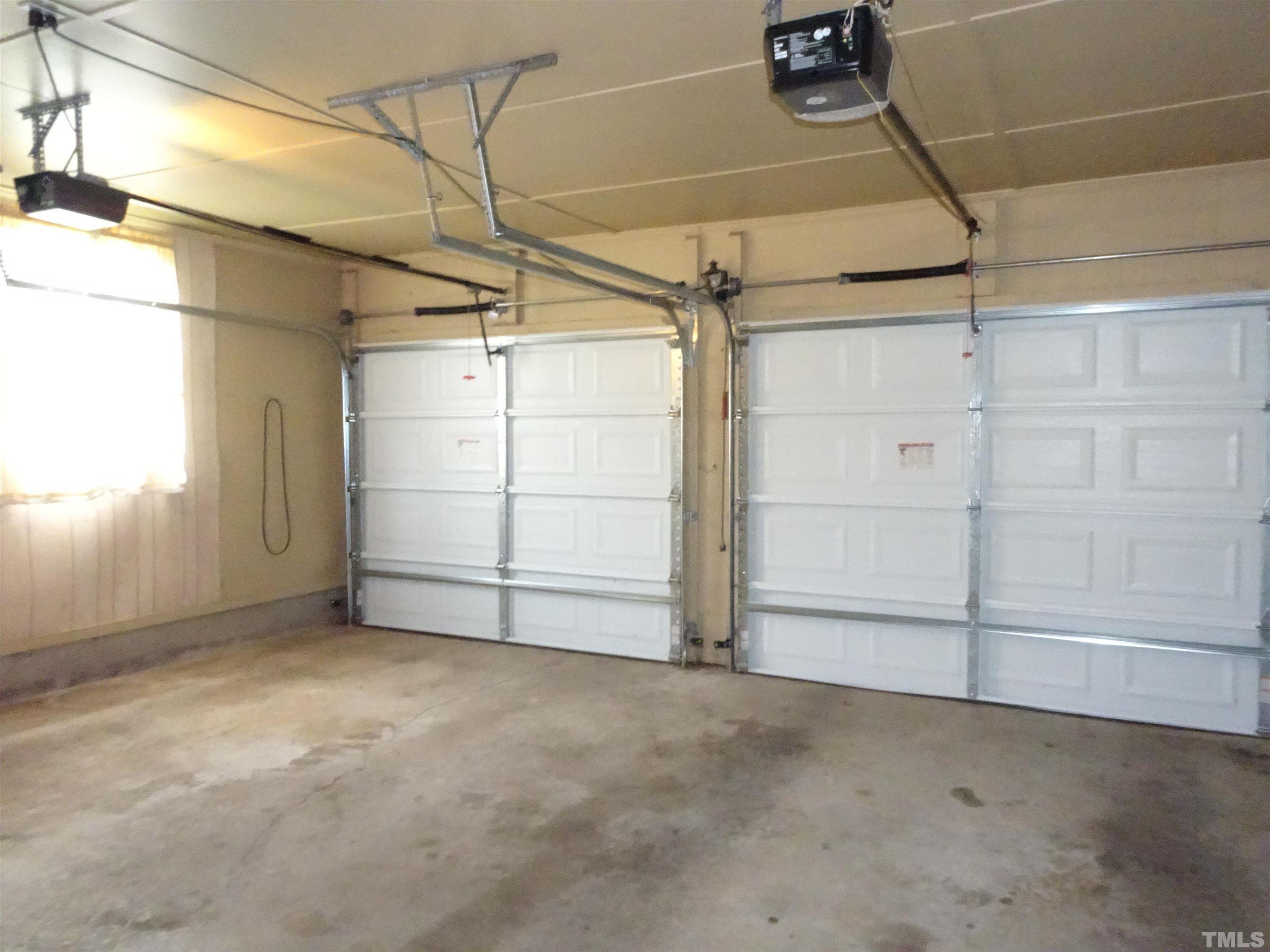 1619 Warrenton Road Henderson, NC 27537 - Photo 28 of 51 Remote garage doors