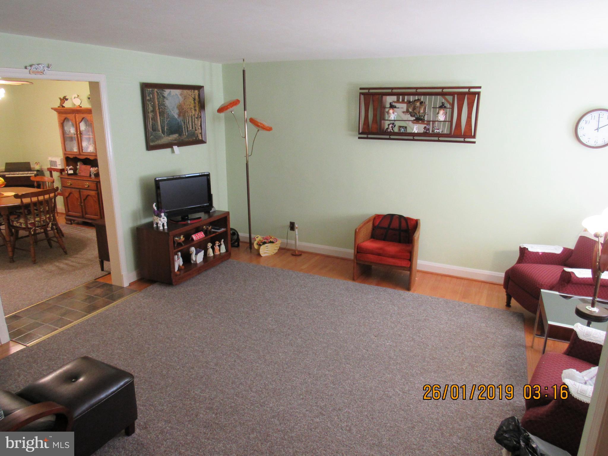 1524 Tunlaw Road Baltimore, MD 21218 - Photo 3 of 34 Room for large furniture