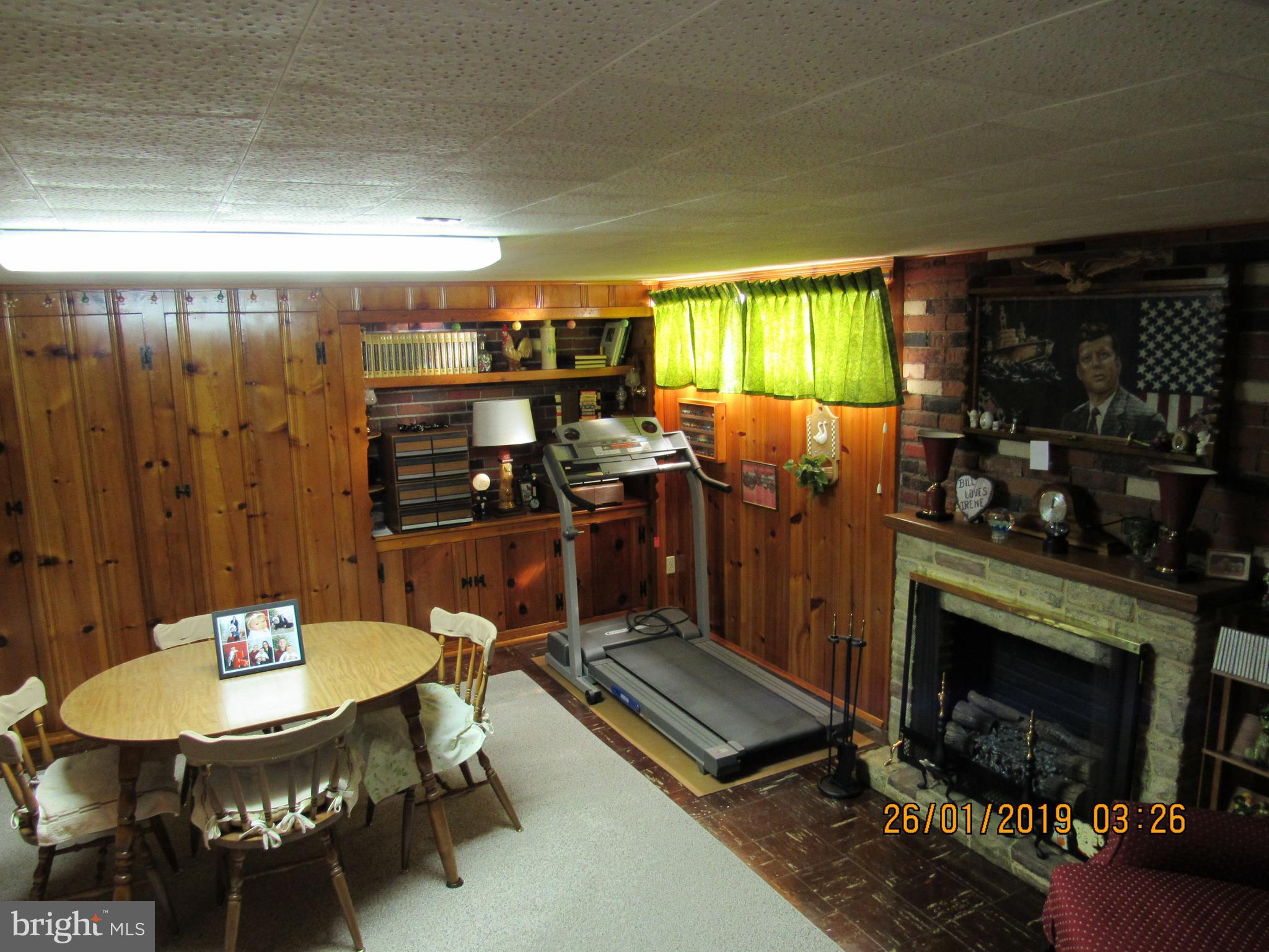 1524 Tunlaw Road Baltimore, MD 21218 - Photo 21 of 34 Fireplace is only decorative.