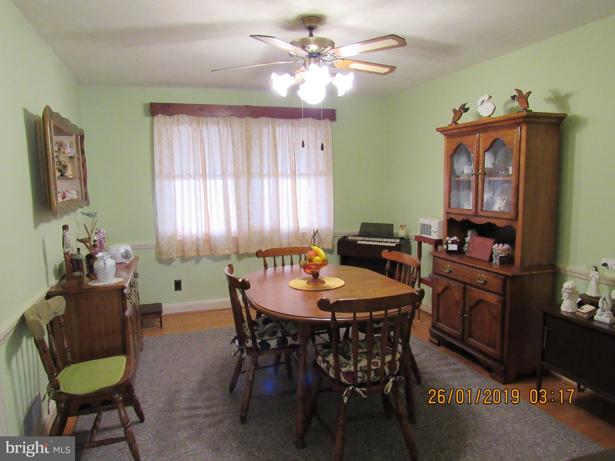 1524 Tunlaw Road Baltimore, MD 21218 - Photo 6 of 34 Dining room