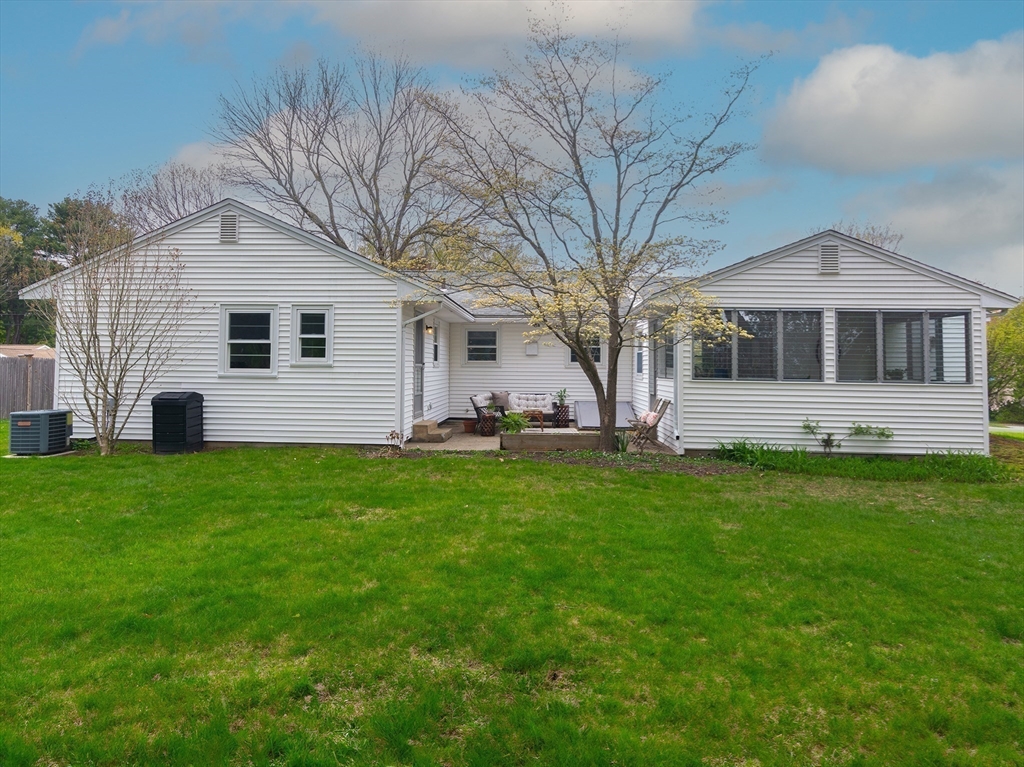 40 Dunster Road Framingham, MA 01702 - Photo 37 of 38