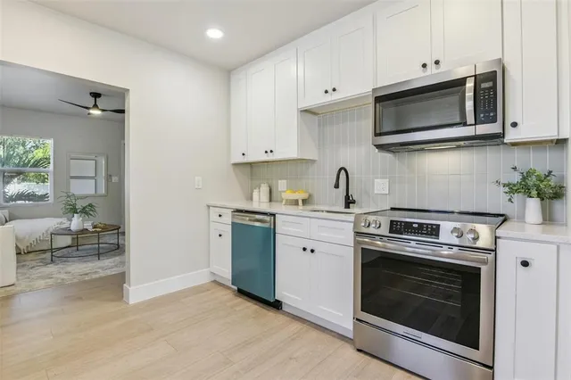 $269,900 | 2001 37th Street South, St. Petersburg, FL 33711