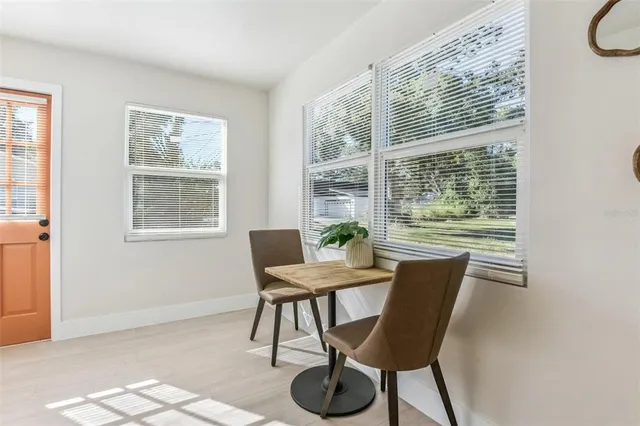 $269,900 | 2001 37th Street South, St. Petersburg, FL 33711