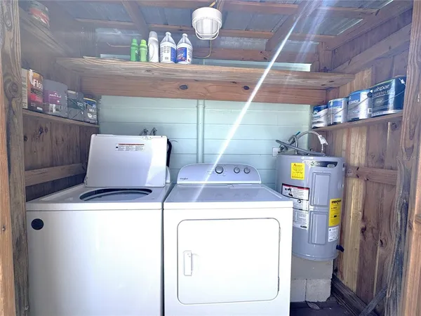 $3,000 | 222 Northeast 1st Avenue, Crystal River, FL 34429