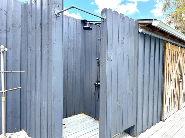 $3,000 | 222 Northeast 1st Avenue, Crystal River, FL 34429