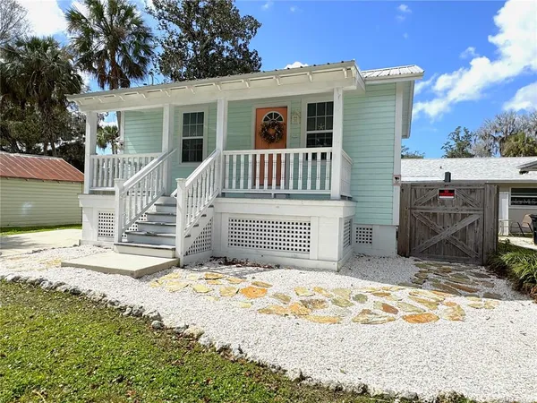 $3,000 | 222 Northeast 1st Avenue, Crystal River, FL 34429
