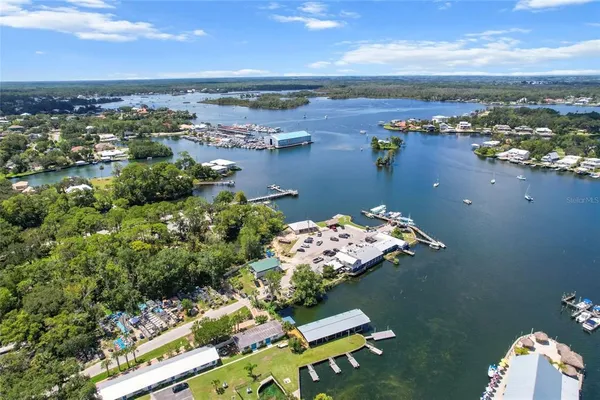 $3,000 | 222 Northeast 1st Avenue, Crystal River, FL 34429