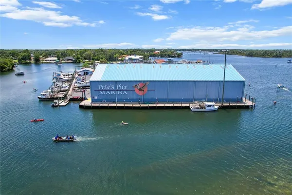 $3,000 | 222 Northeast 1st Avenue, Crystal River, FL 34429