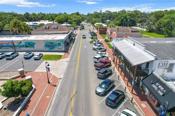 $3,000 | 222 Northeast 1st Avenue, Crystal River, FL 34429