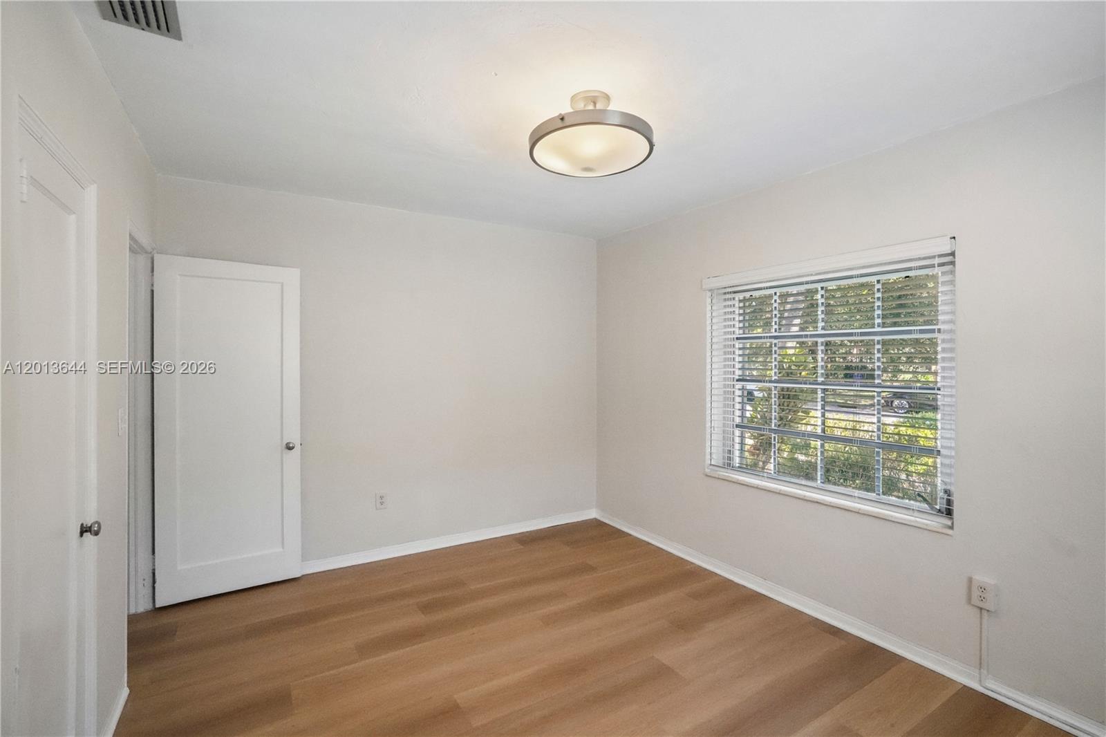 2460 Southwest 24th Street Miami, FL 33145 - Photo 19 of 47