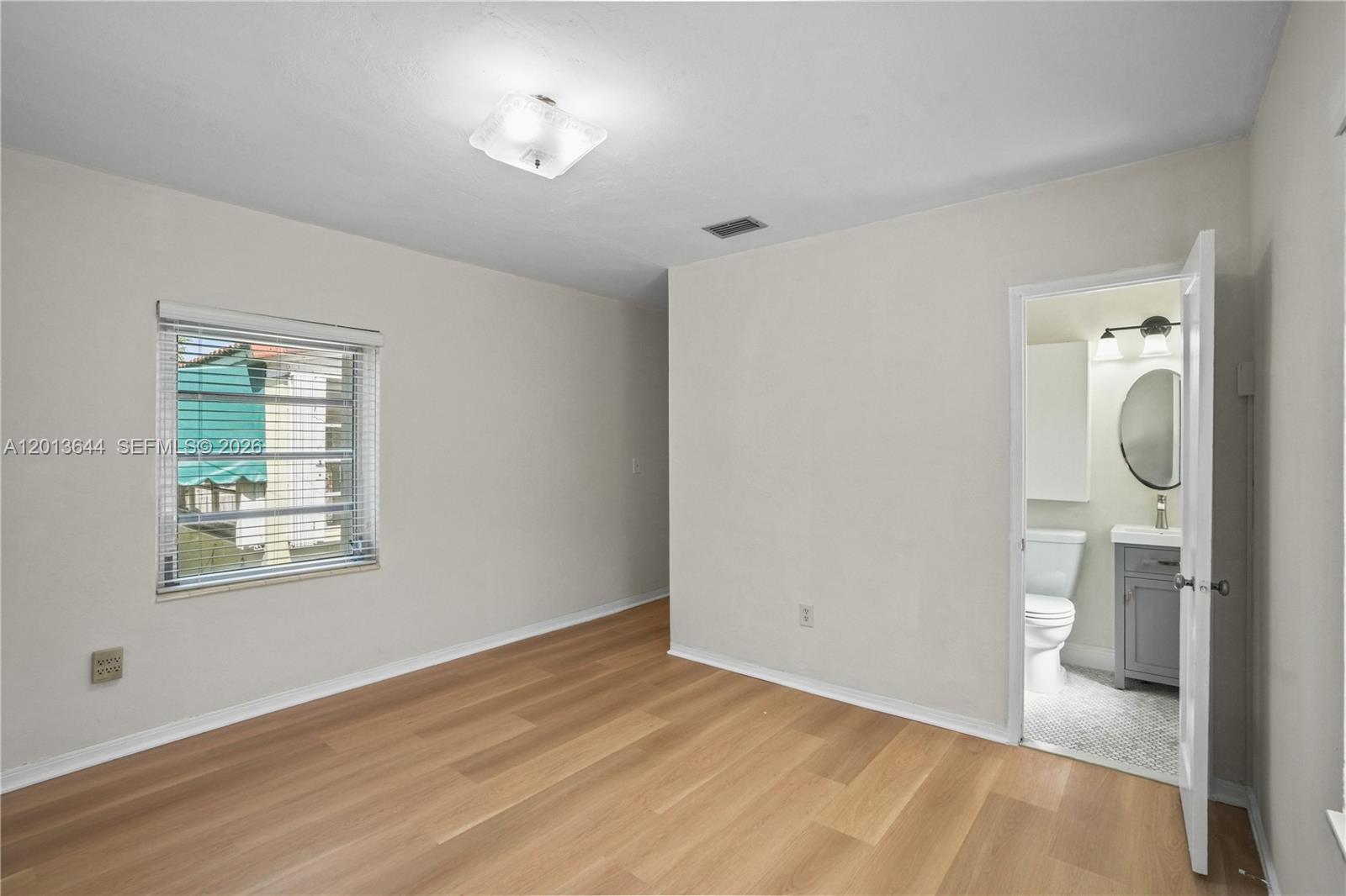 2460 Southwest 24th Street Miami, FL 33145 - Photo 27 of 47