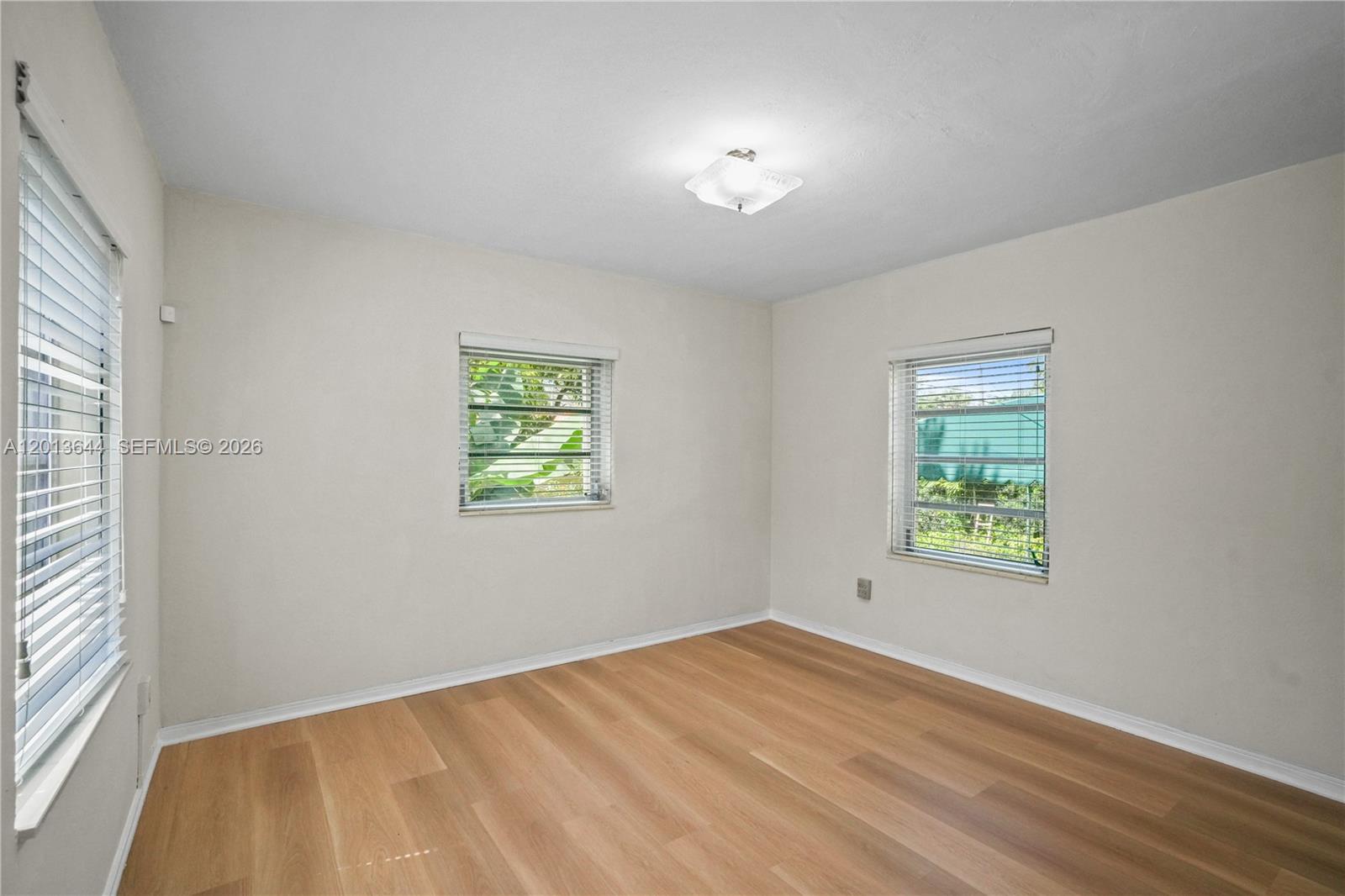 2460 Southwest 24th Street Miami, FL 33145 - Photo 28 of 47