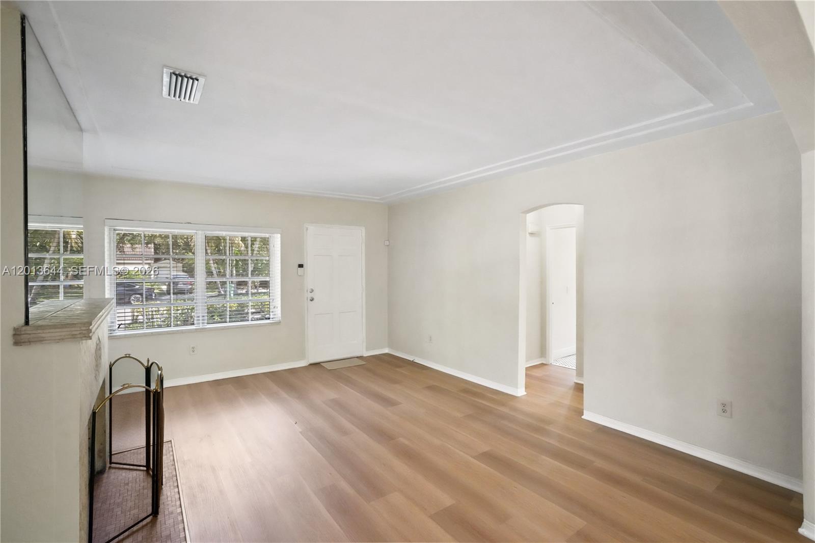 2460 Southwest 24th Street Miami, FL 33145 - Photo 8 of 47