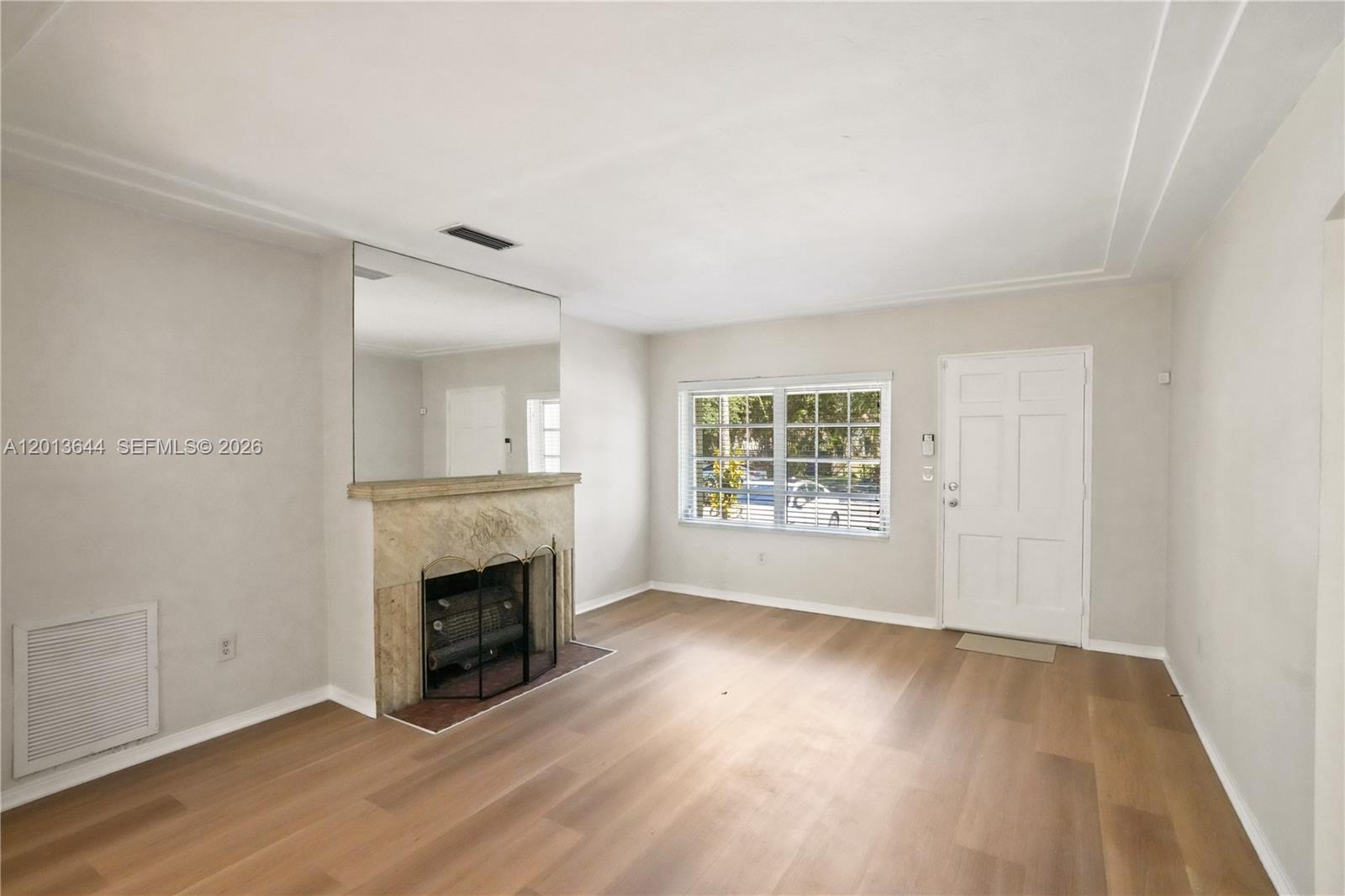 2460 Southwest 24th Street Miami, FL 33145 - Photo 9 of 47
